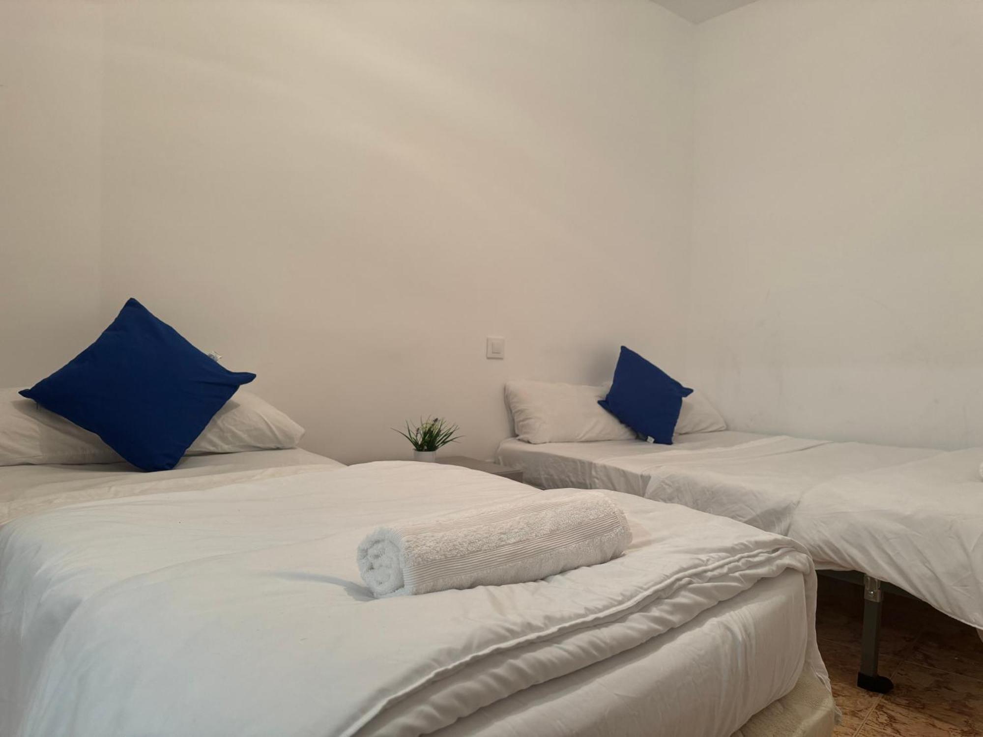 Pisos Baraja Gl Appartement Madrid Buitenkant foto